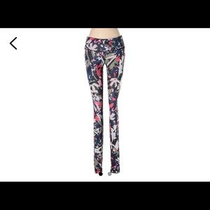 Lululemon size 6 leggings EUC 31” inseam